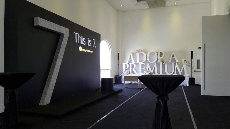 Quang cảnh nơi diễn ra sự kiện hoành tráng ra mắt iPhone 7, iPhone 7 Plus tối nay