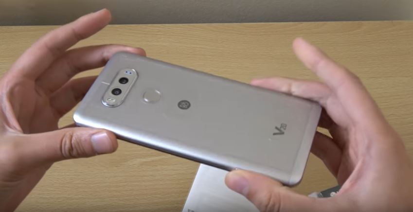 Xem video đập hộp và trên tay nhanh LG V20
