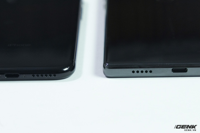 iPhone 7 Jet Black và Xiaomi Mi Mix