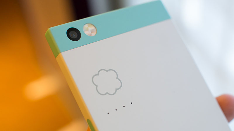 nextbit-robin