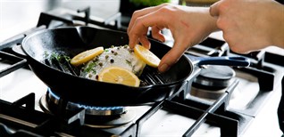 Kinh nghiệm tư vấn mua bếp gas gia đình: Nên chọn loại nào an toàn, tiết kiệm gas?