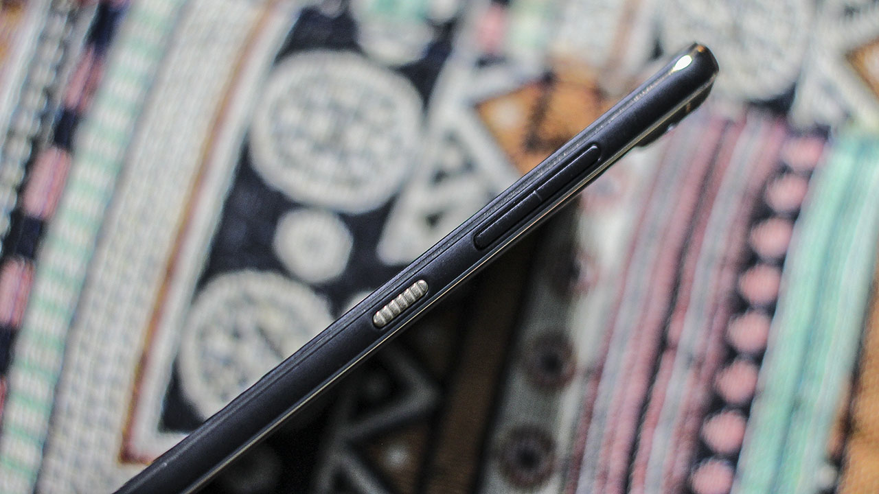 đánh giá HTC Desire 10 Pro