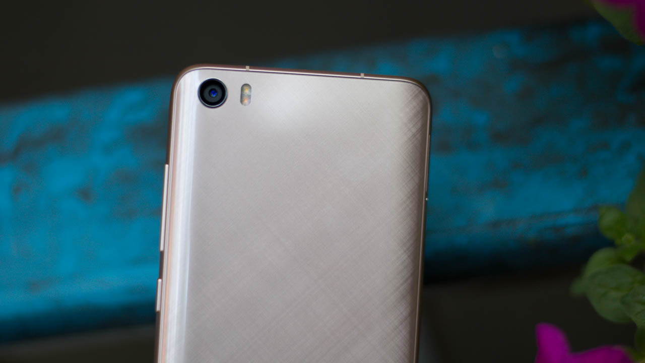 Camera chính trên Xiaomi Mi 5