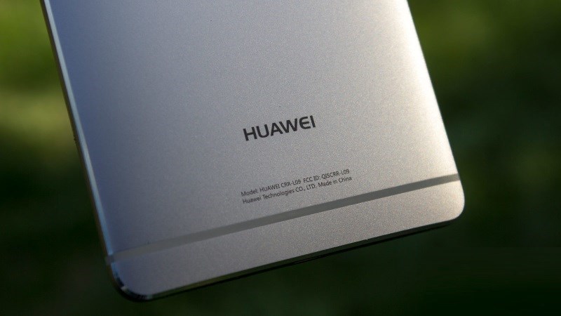 Huawei P10 tiếp tục xuất hiện với màu đen bóng, camera kép Huawei P10 tiếp tục xuất hiện với màu đen bóng, camera kép