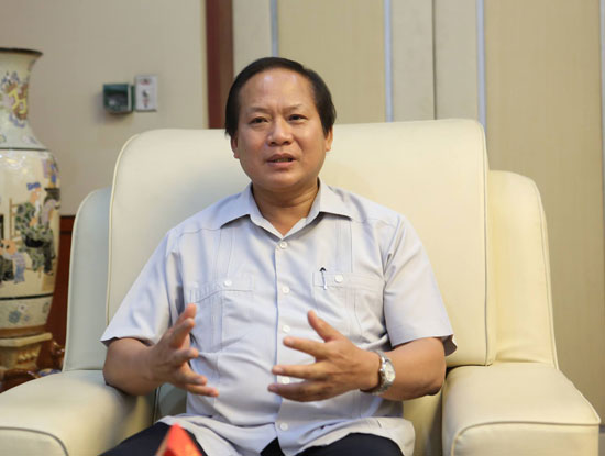 Bộ trưởng Bộ TT&TT: Tăng cường kiểm soát thuê bao trả trước, khuyến khích phát triển thuê bao trả sau