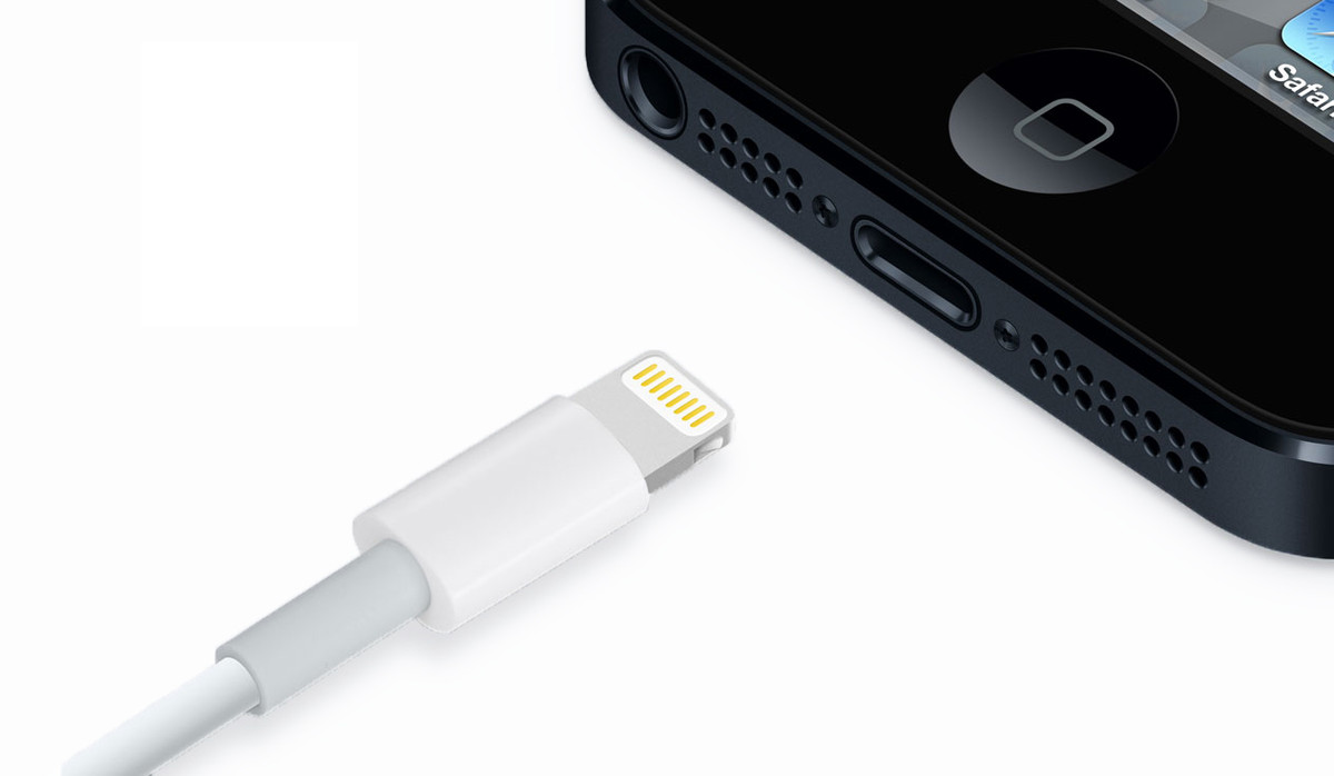 Cổng lightning độc quyền của Apple