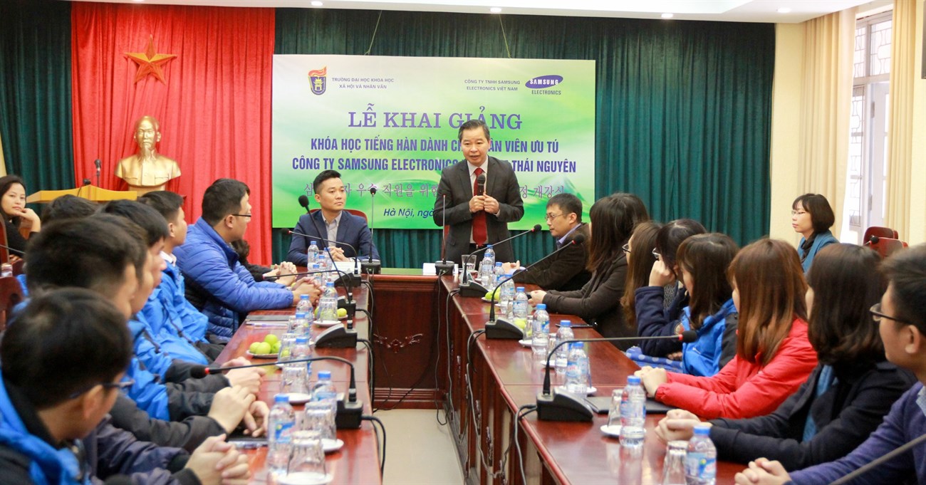 Samsung đào tạo Samsung rất quan tâm tới việc đào tạo kiến thức cho nhân viên của mình