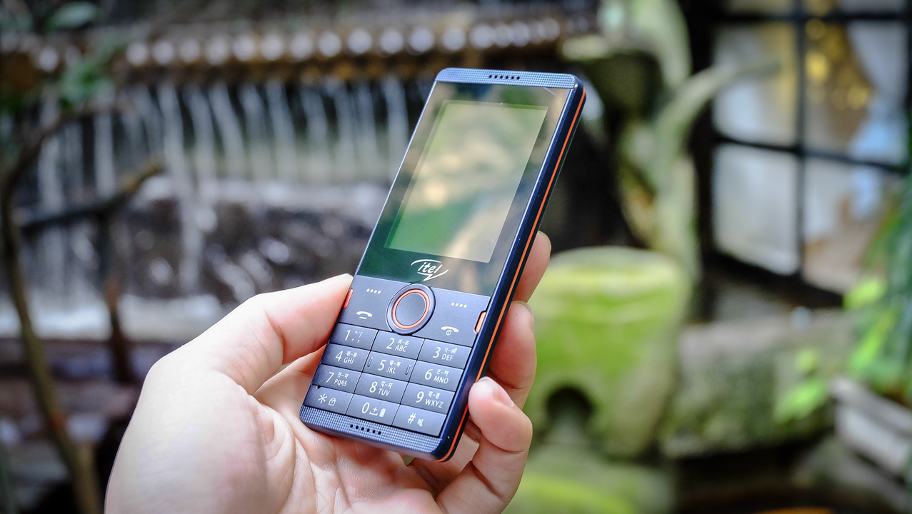 Itel it5020: dẫn đầu về thiết kế điện thoại cơ bản