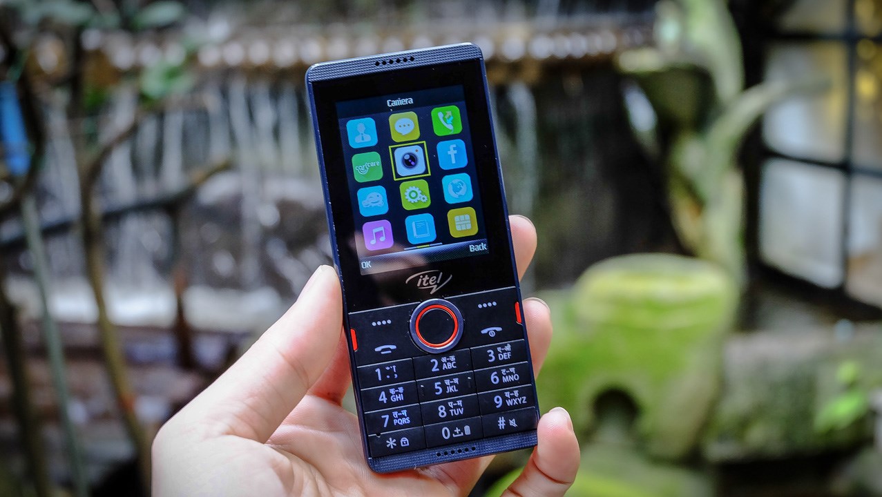 Trên tay bộ ba điện thoại cơ bản của itel: Nhỏ mà có võ