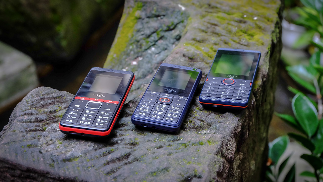 Trên tay bộ ba điện thoại cơ bản của itel: Nhỏ mà có võ