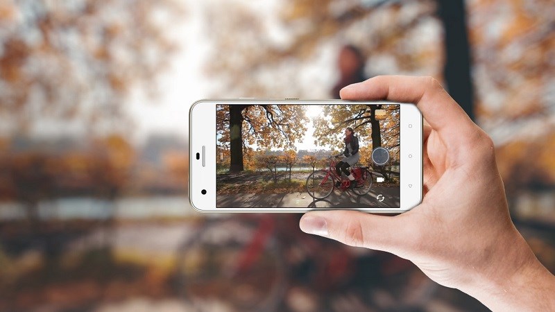 HTC Desire 10 Pro HTC Desire 10 Pro