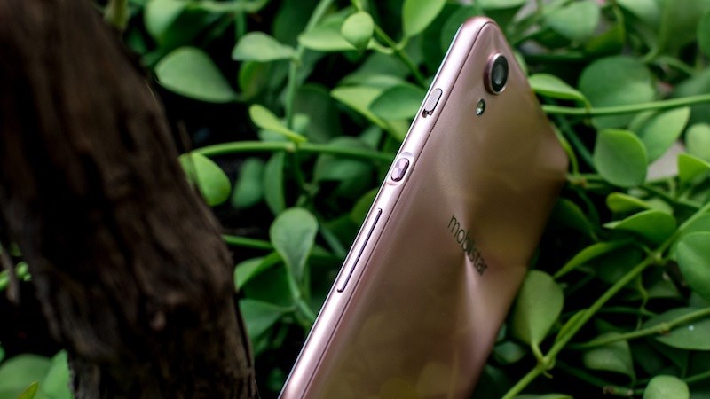 Nàng bạch tuyết selfie của Mobiistar mới lên kệ đã giảm giá