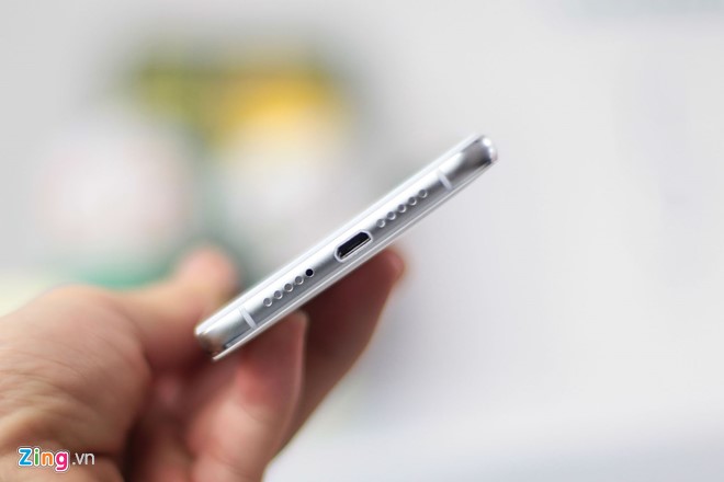 Ảnh smartphone đầu tiên của Hyundai vừa về Việt Nam Ảnh smartphone đầu tiên của Hyundai vừa về Việt Nam