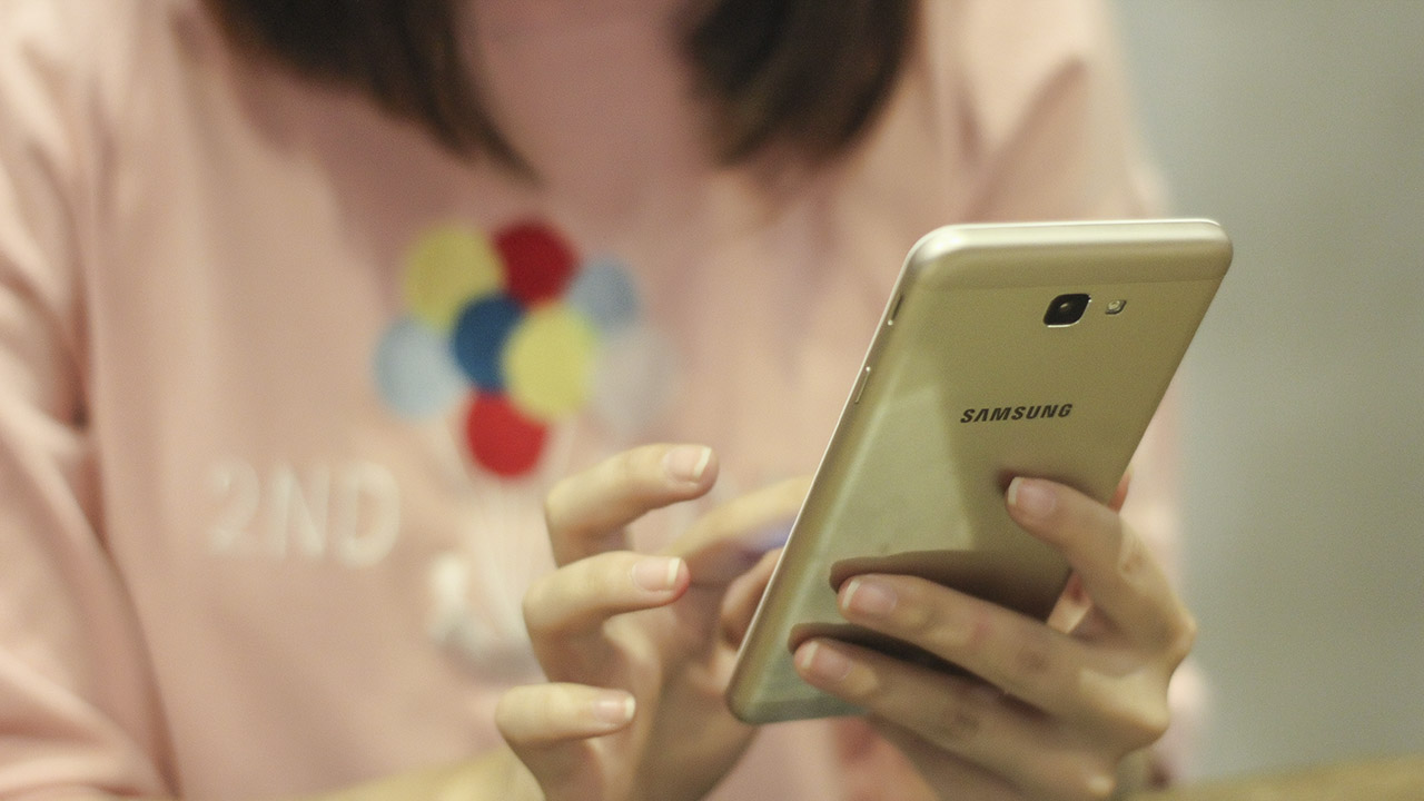 so sánh Huawei GR5 2017 và Galaxy J7 Prime so sánh Huawei GR5 2017 và Galaxy J7 Prime