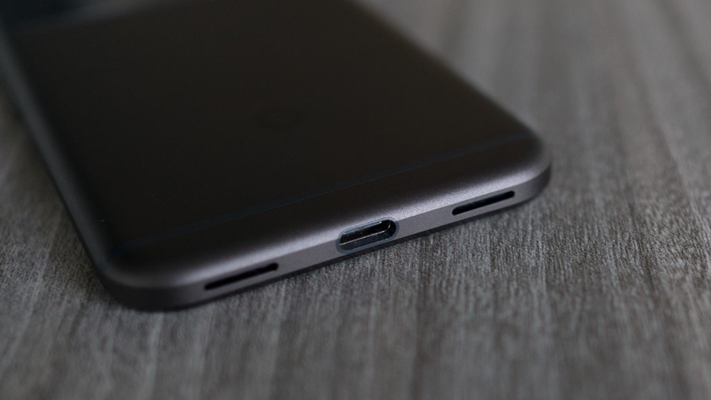 Google Pixel đầu tiên tại Việt Nam, nhiều nét giống iPhone 7