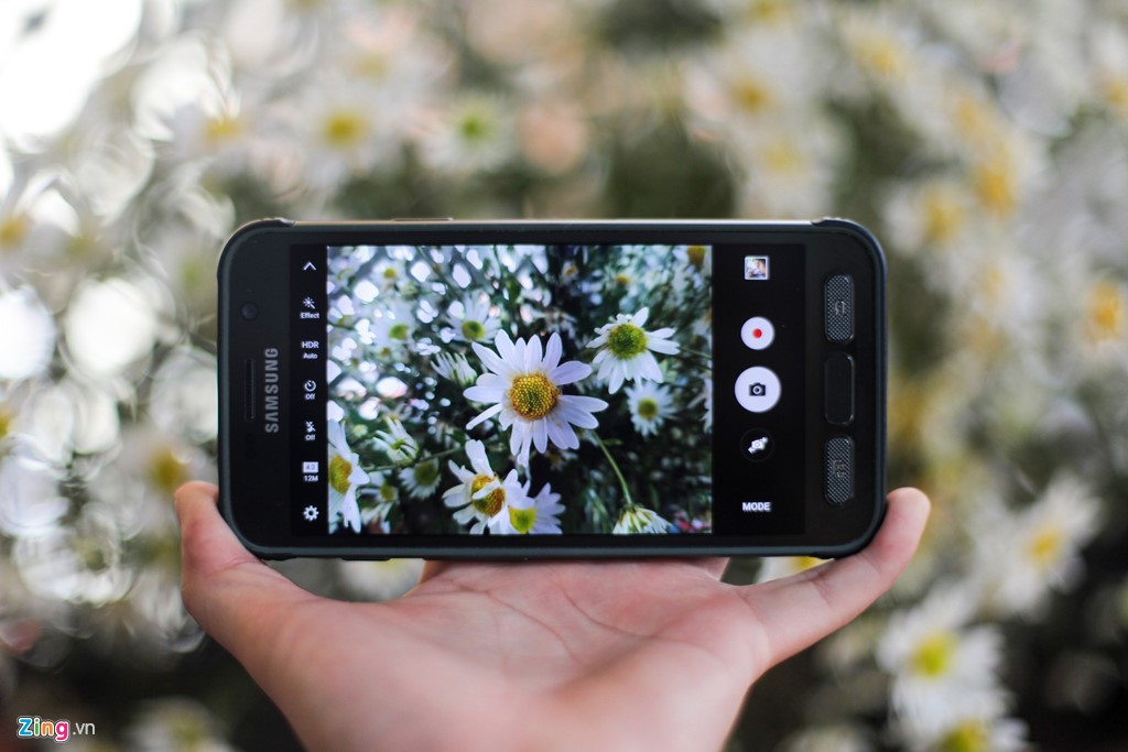 Ảnh Samsung Galaxy S7 Active siêu bền tại Việt Nam