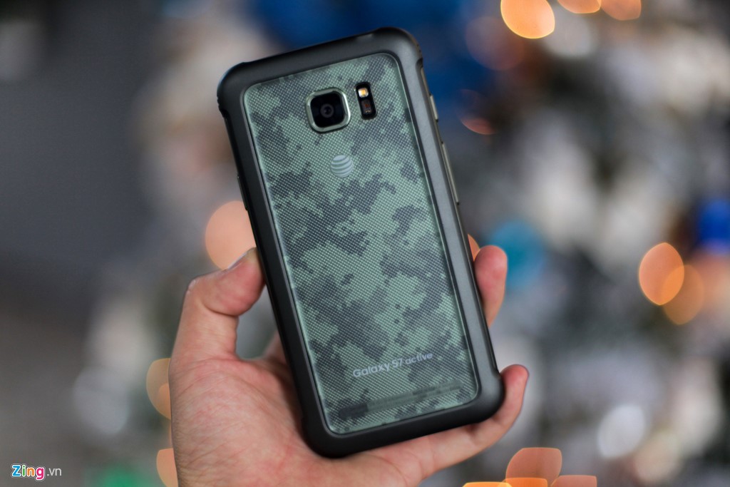Ảnh Samsung Galaxy S7 Active siêu bền tại Việt Nam