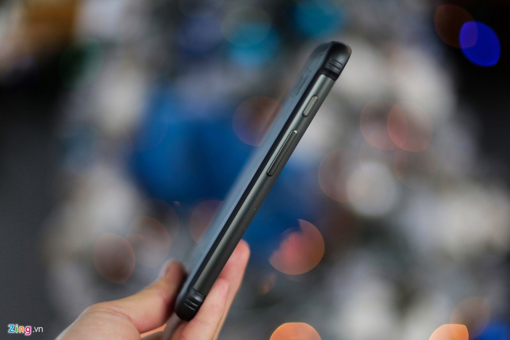 Ảnh Samsung Galaxy S7 Active siêu bền tại Việt Nam