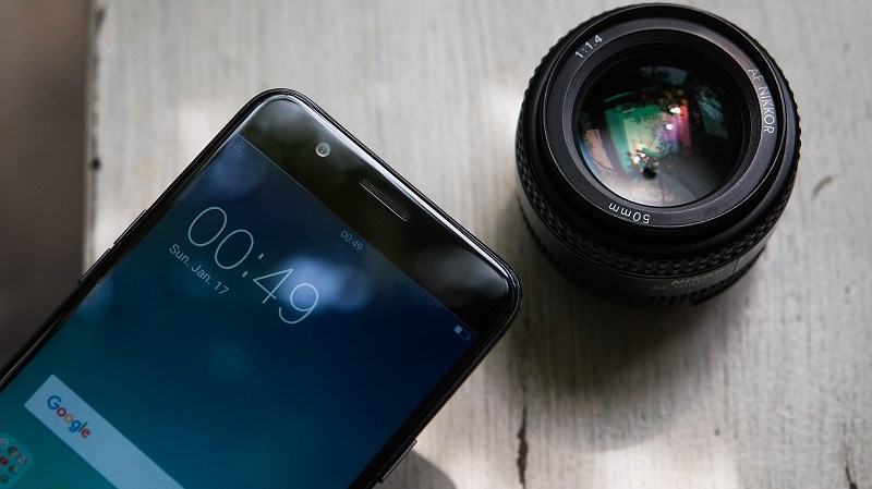 Chỉ hơn 2 ngày, OPPO F1s đen nhám đạt hơn 3.000 đơn hàng