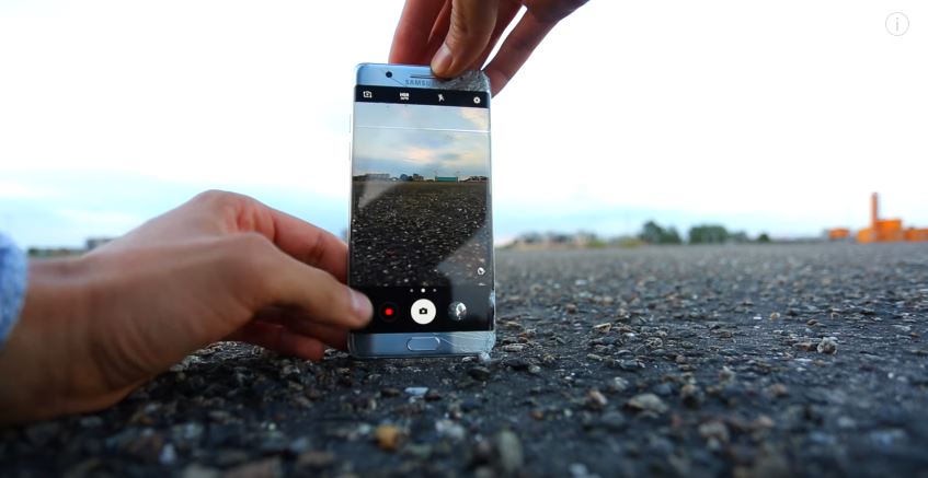 Galaxy Note 7 được thả rơi từ độ cao 300 mét và các kết bất ngờ