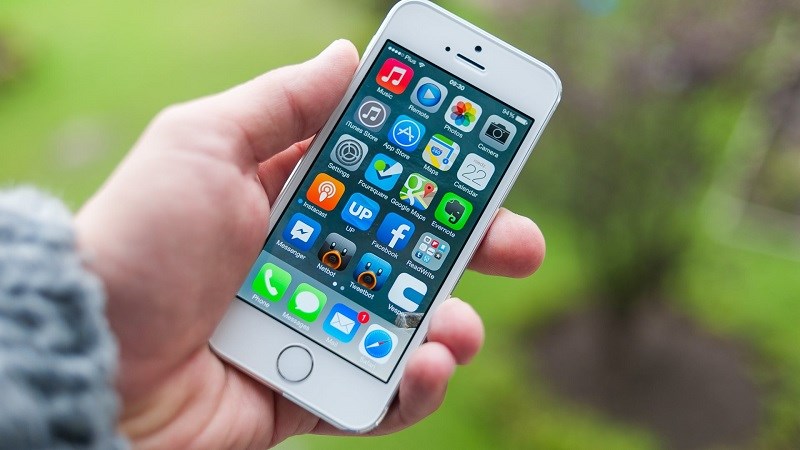 iPhone 5s bất ngờ giảm giá khủng thêm lần nữa, nhanh tay kẻo hết hàng iPhone 5s bất ngờ giảm giá khủng thêm lần nữa, nhanh tay kẻo hết hàng