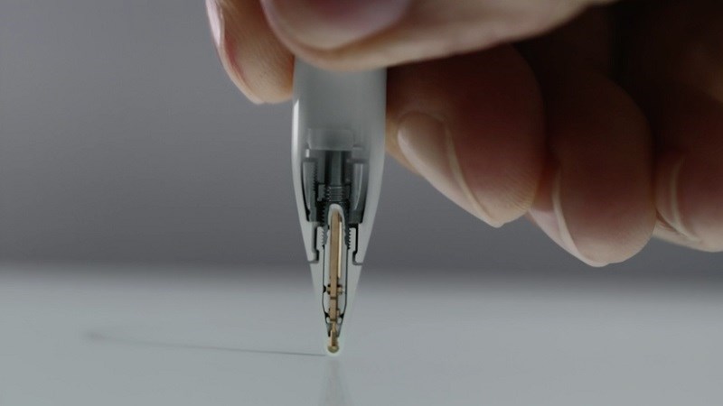 Apple quyết ăn thua đủ với Samsung bằng bút stylus trên iPhone mới