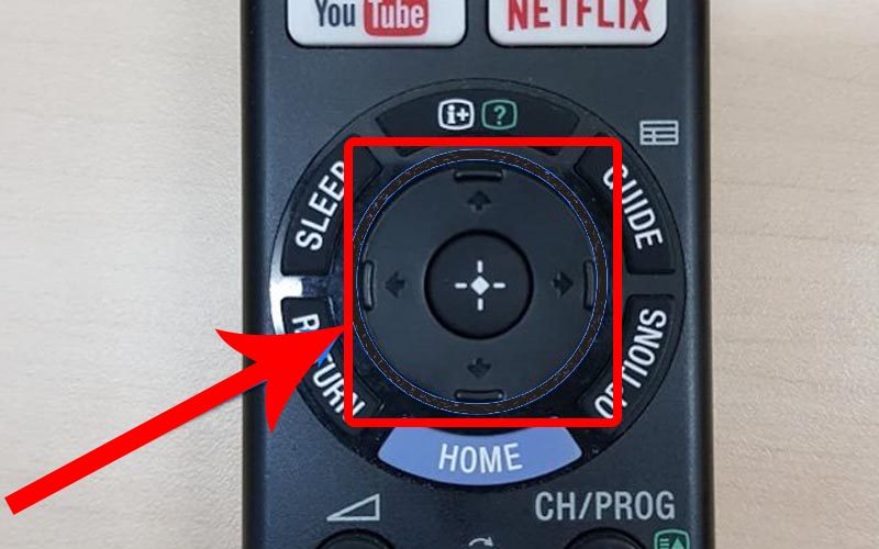 Bạn muốn bật màn hình trên tivi lại thì chỉ cần bấm vào một nút bất kỳ trên điều khiển là được.