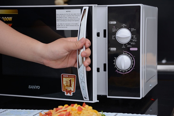 Những lỗi thường gặp của lò vi sóng