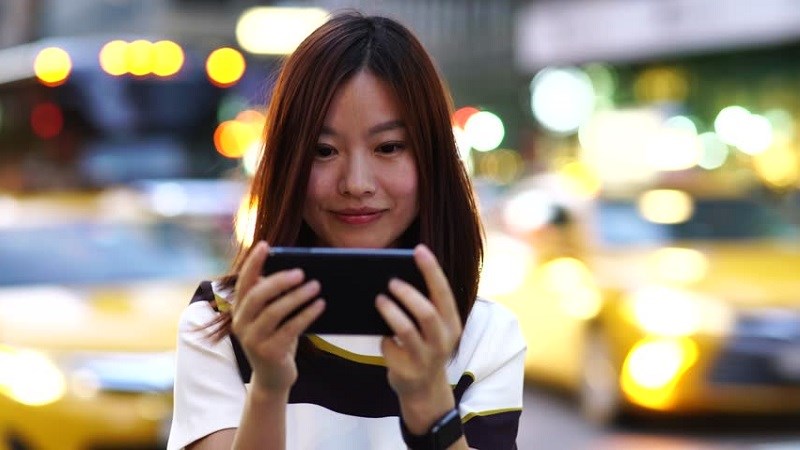 Có 5 triệu và muốn mua smartphone để chơi game? Tham khảo 3 máy này! Có 5 triệu và muốn mua smartphone để chơi game? Tham khảo 3 máy này!