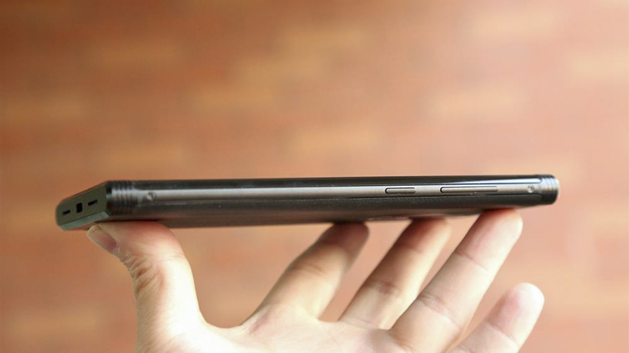 trên tay Gionee M2017