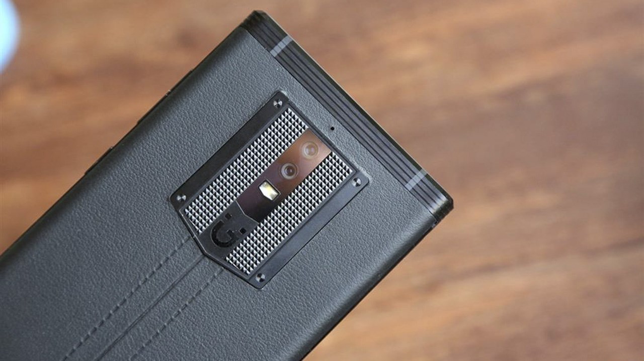 trên tay Gionee M2017