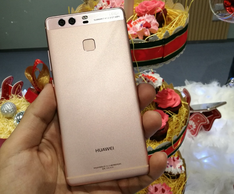 Huawei tung phiên bản P9 camera kép màu vàng hồng tại Việt Nam
