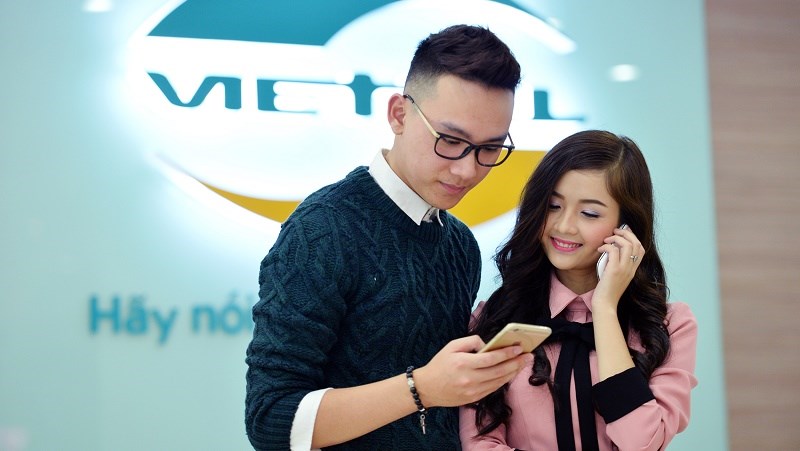 Viettel chuẩn bị khai trương 4G, giục khách hàng đổi SIM miễn phí Viettel chuẩn bị khai trương 4G, giục khách hàng đổi SIM miễn phí