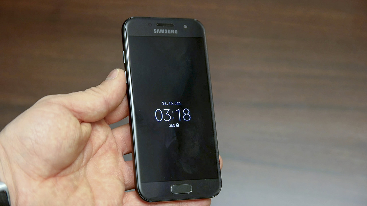 Thực tế kích thước của Samsung Galaxy A5