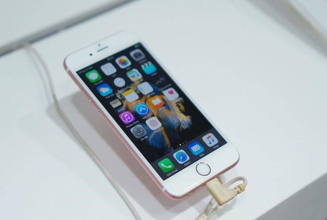 iPhone 6S cũ sập giá còn 6,5 triệu