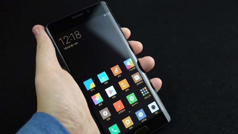 Xiaomi Mi 6 sẽ là smartphone Trung Quốc đầu tiên dùng chip Snapdragon 835 Xiaomi Mi 6 sẽ là smartphone Trung Quốc đầu tiên dùng chip Snapdragon 835