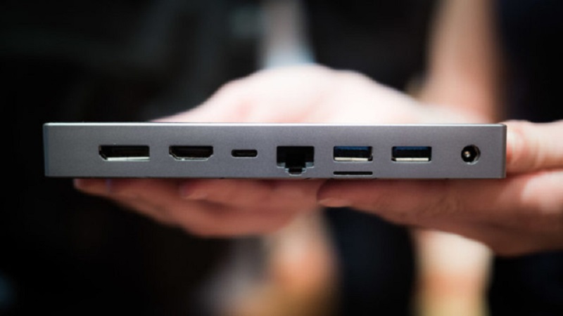 Rất nhiều cổng kết nối trên Ockel Sirius A