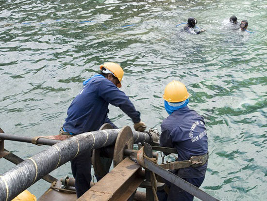 Đã tìm ra nguyên nhân khiến tuyến cáp quang biển AAG gặp sự cố mấy ngày nay Đã tìm ra nguyên nhân khiến tuyến cáp quang biển AAG gặp sự cố mấy ngày nay