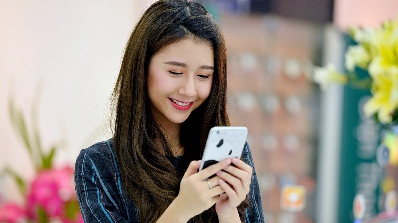 Người dùng nói gì khi trải nghiệm mạng 4G đầu tiên? Người dùng nói gì khi trải nghiệm mạng 4G đầu tiên?