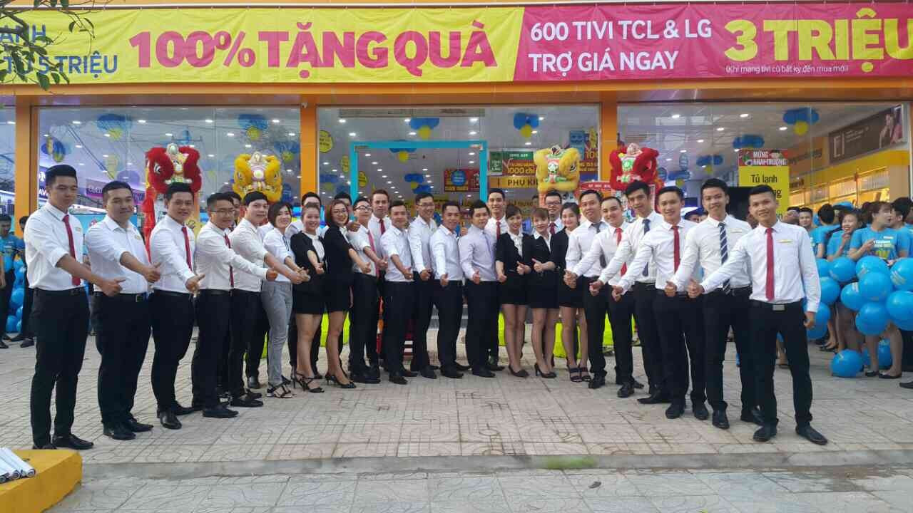 Hình ảnh khai trương siêu thị Điện máy Xanh đầu tiên tại huyện đảo Phú Quốc