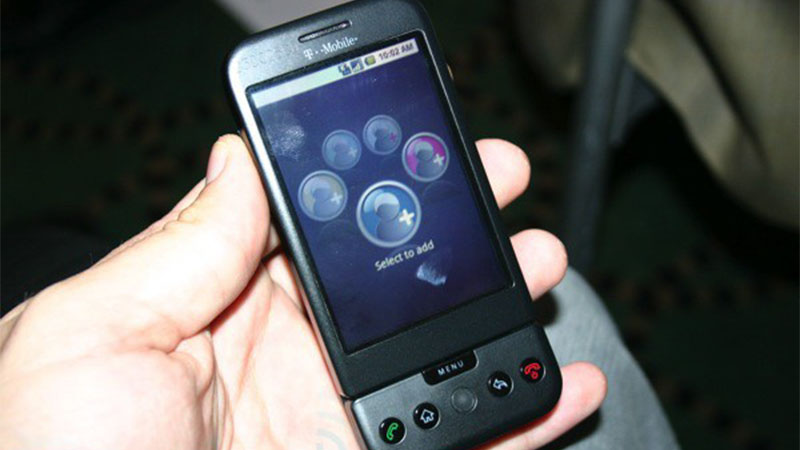 HTC G1- chiếc điện thoại đầu tiên chạy Android