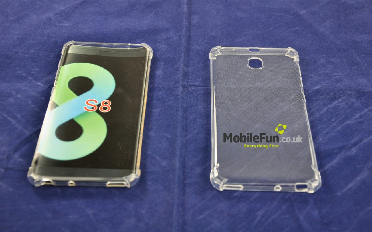 Galaxy S8 tiếp tục xuất hiện qua bộ vỏ bảo vệ Galaxy S8 tiếp tục xuất hiện qua bộ vỏ bảo vệ