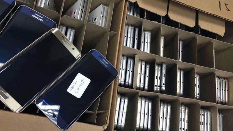 Hàng xách tay Samsung nhập về Việt Nam như thế nào?