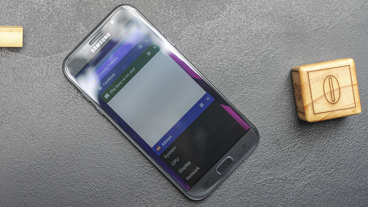 trên tay Galaxy A7 2017 trên tay Galaxy A7 2017