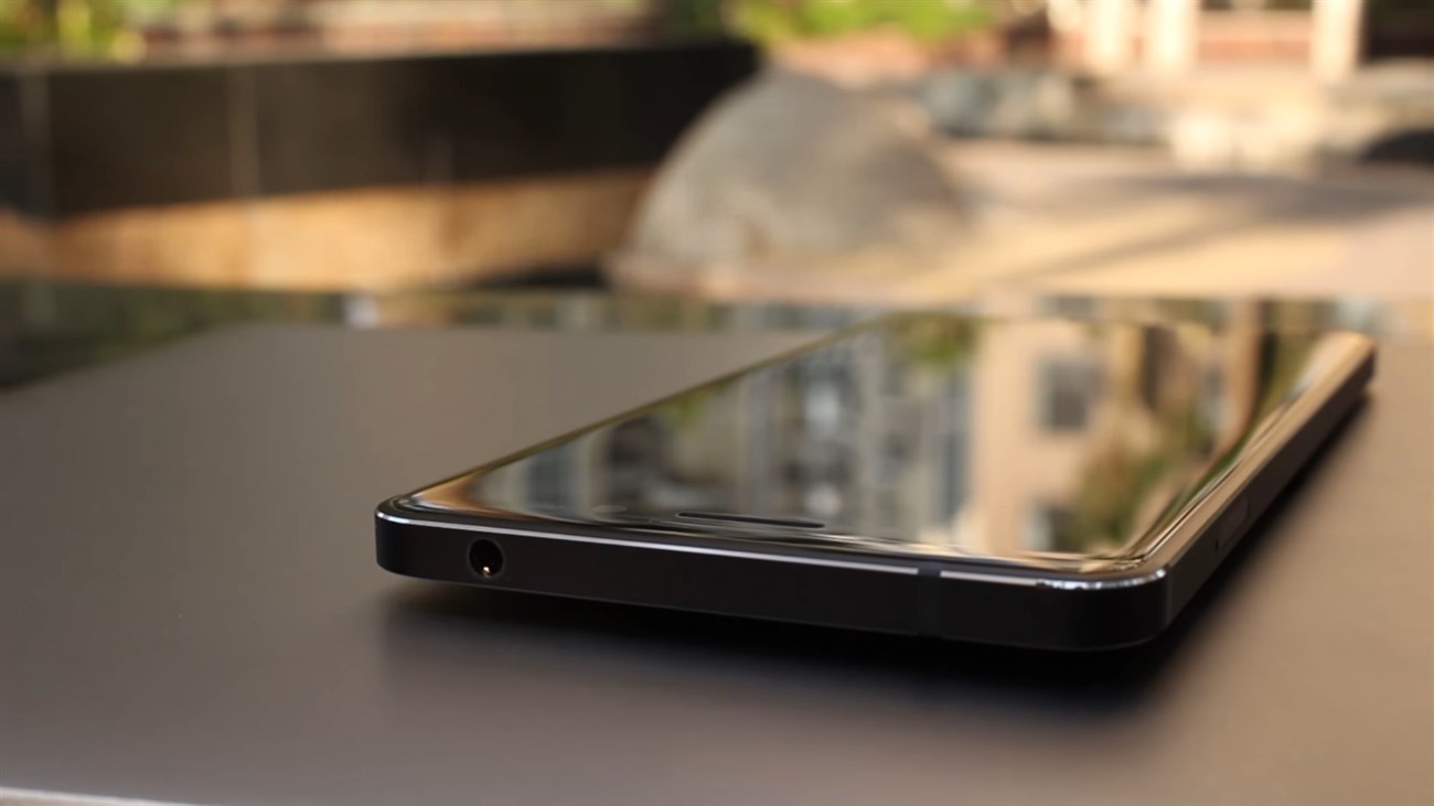 Bên trong Nokia 6 có gì? Bên trong Nokia 6 có gì?