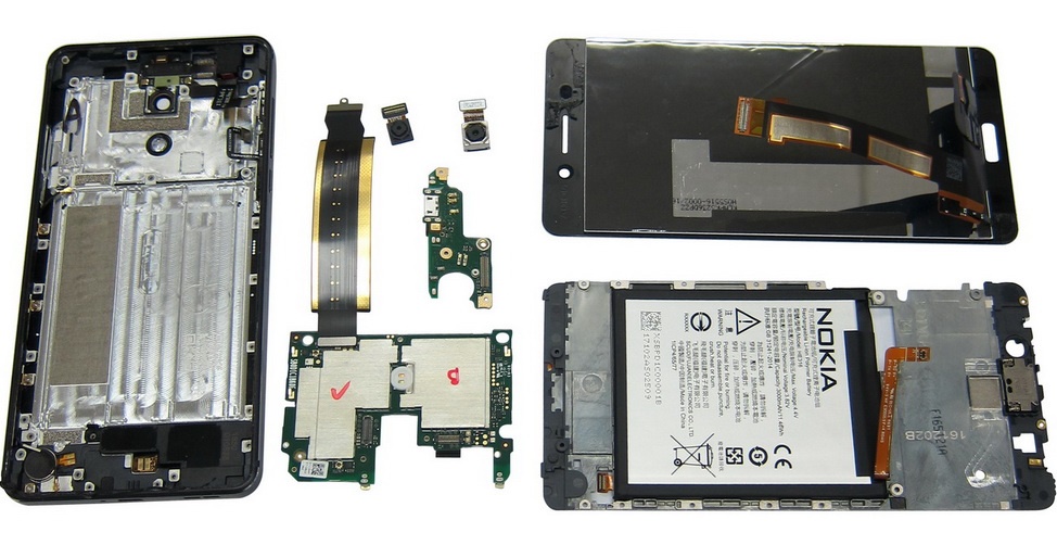 Bên trong Nokia 6 có gì? Bên trong Nokia 6 có gì?