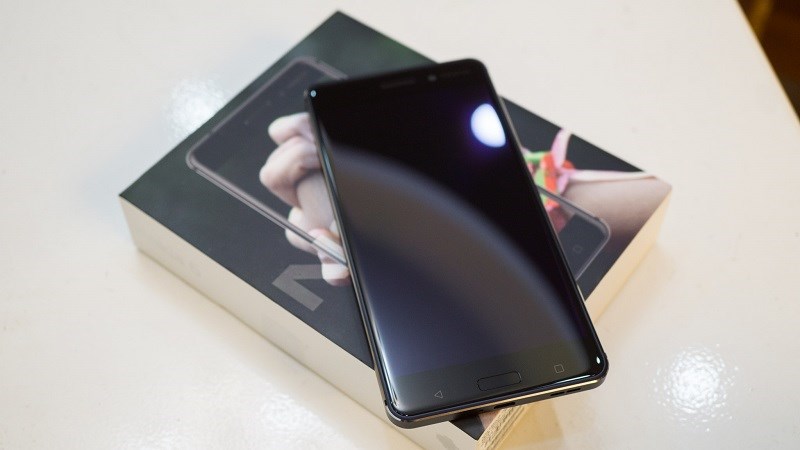 Trên tay Nokia 6 tại Việt Nam, liệu đã mất chất Nokia? Trên tay Nokia 6 tại Việt Nam, liệu đã mất chất Nokia?