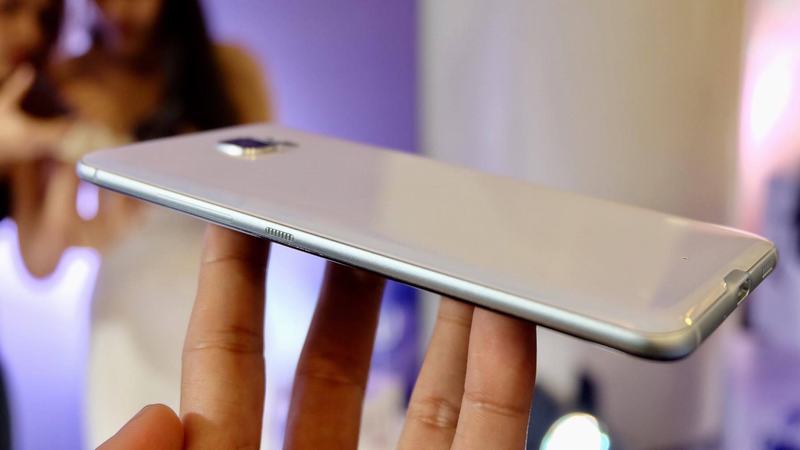 HTC chính thức ra mắt dòng U series tại Việt Nam HTC chính thức ra mắt dòng U series tại Việt Nam