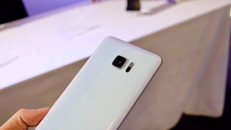 HTC chính thức ra mắt dòng U series tại Việt Nam HTC chính thức ra mắt dòng U series tại Việt Nam
