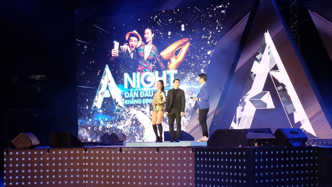 Sự kiện Pool Party Galaxy A 2017: 